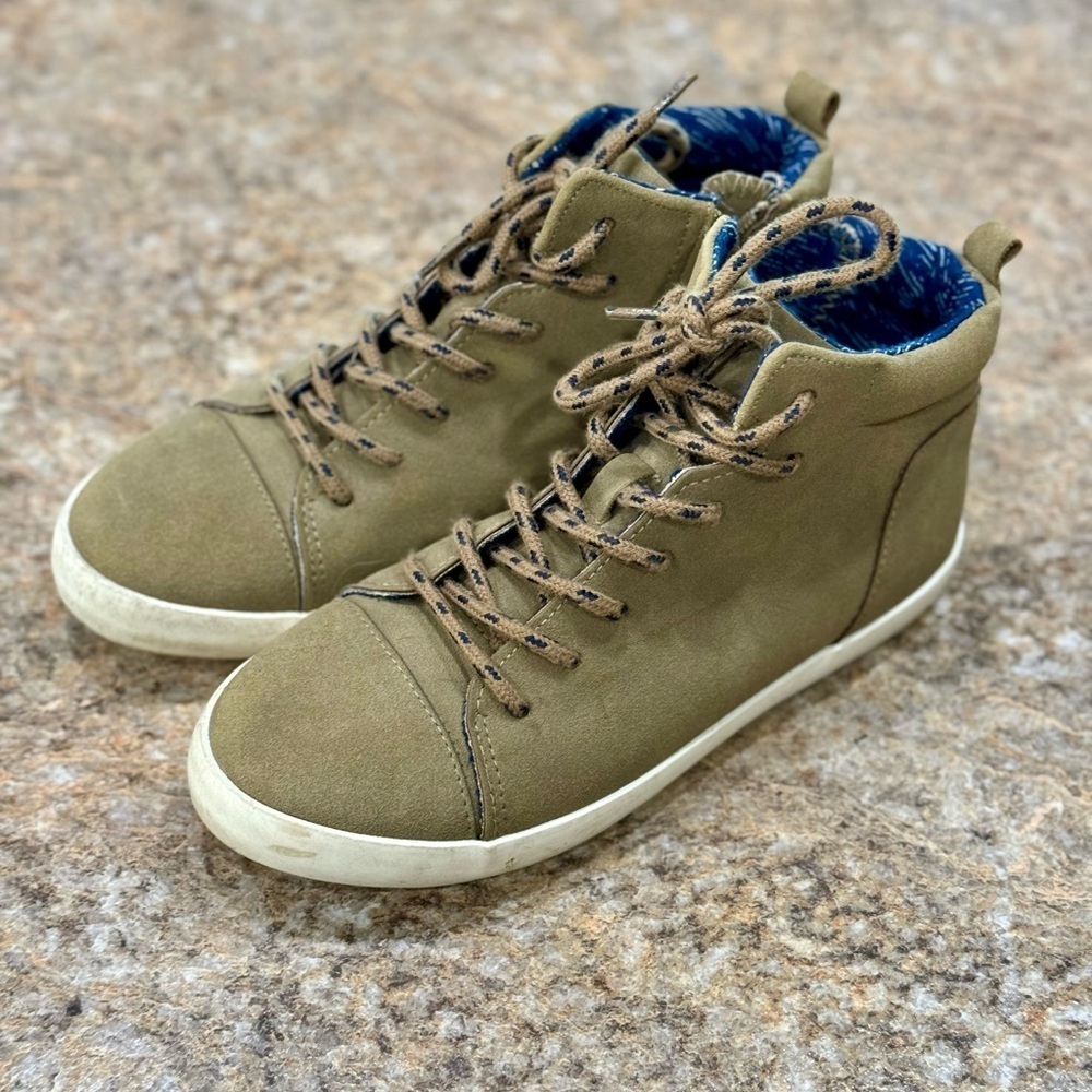 Cat and Jack Boys Shoes